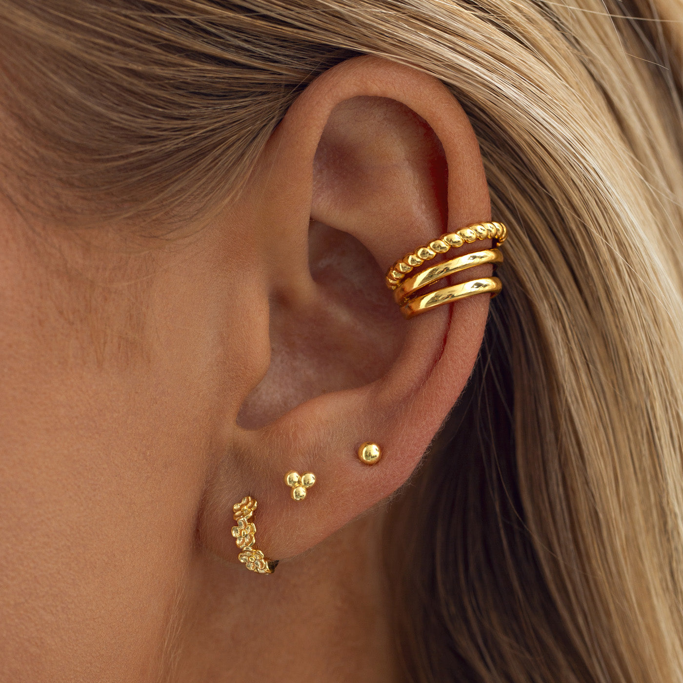マルチEar Cuffゴールド - フェイクピアス | Timi of Sweden