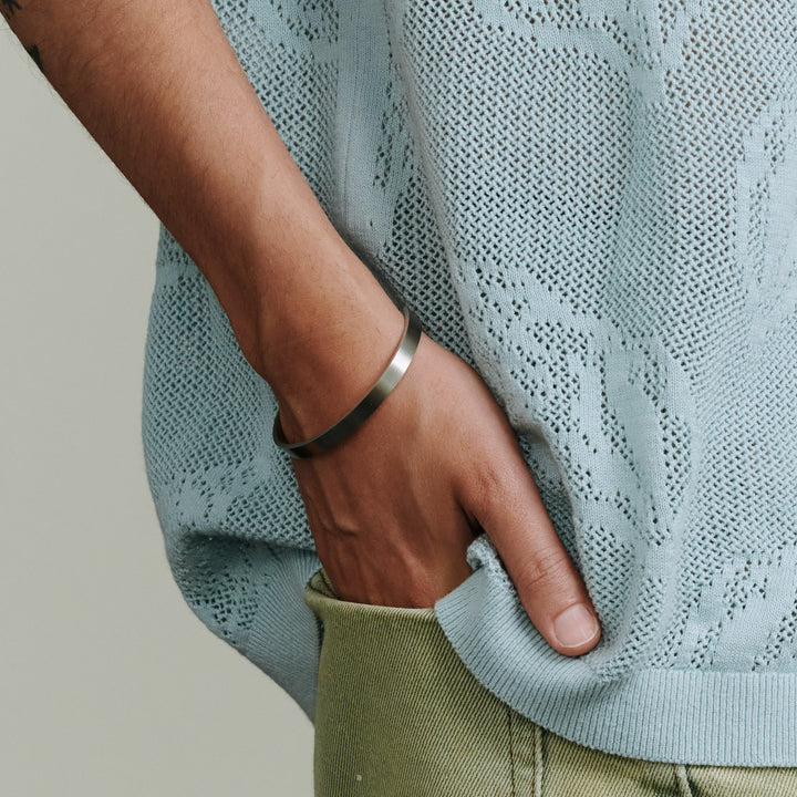 トリスタン - スリークバングルブレスレット ステンレススチール