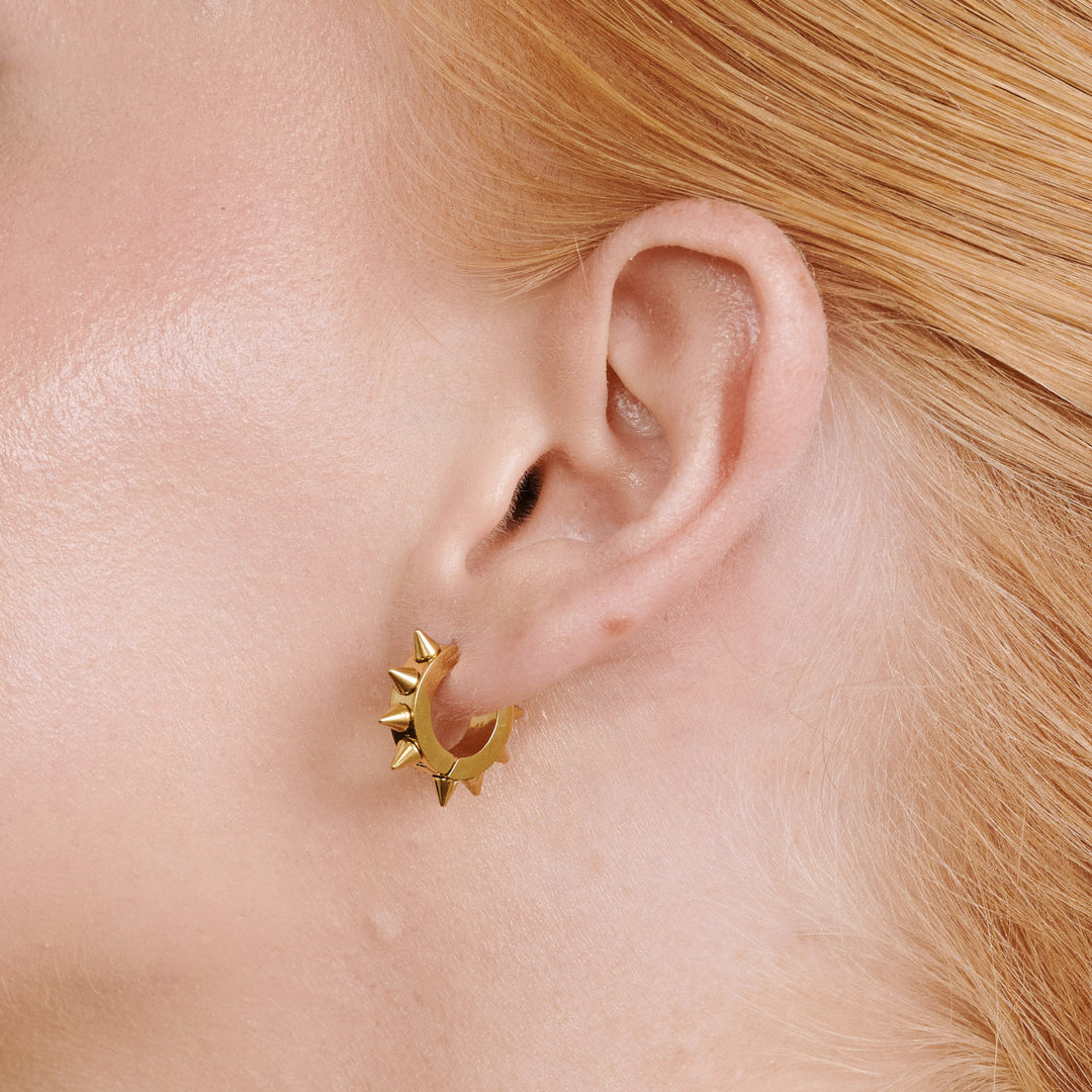 エルダ - スパイクフープイヤリング ステンレススチール