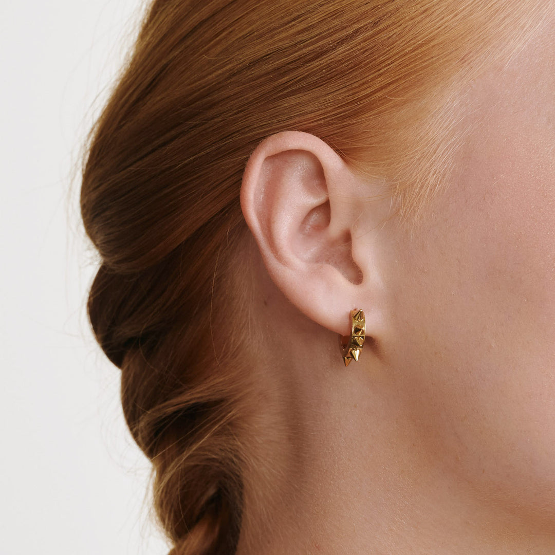 ナイキ - スパイクフープイヤリング ステンレススチール