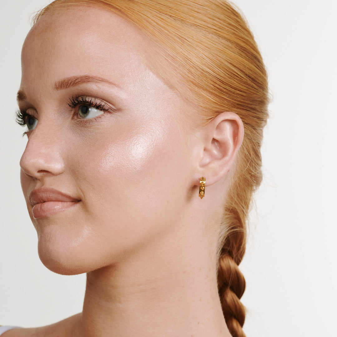 ナイキ - スパイクフープイヤリング ステンレススチール