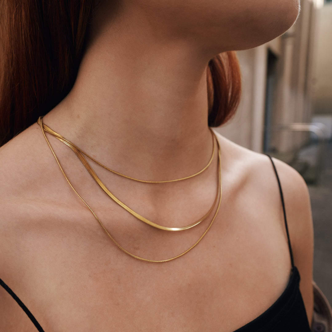 マチルダ - トリプルチェーンネックレス ステンレススチール