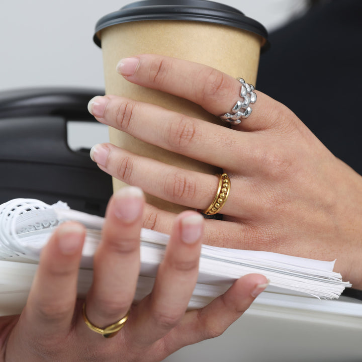 マギー - ストラクチャーリング ステンレススチール