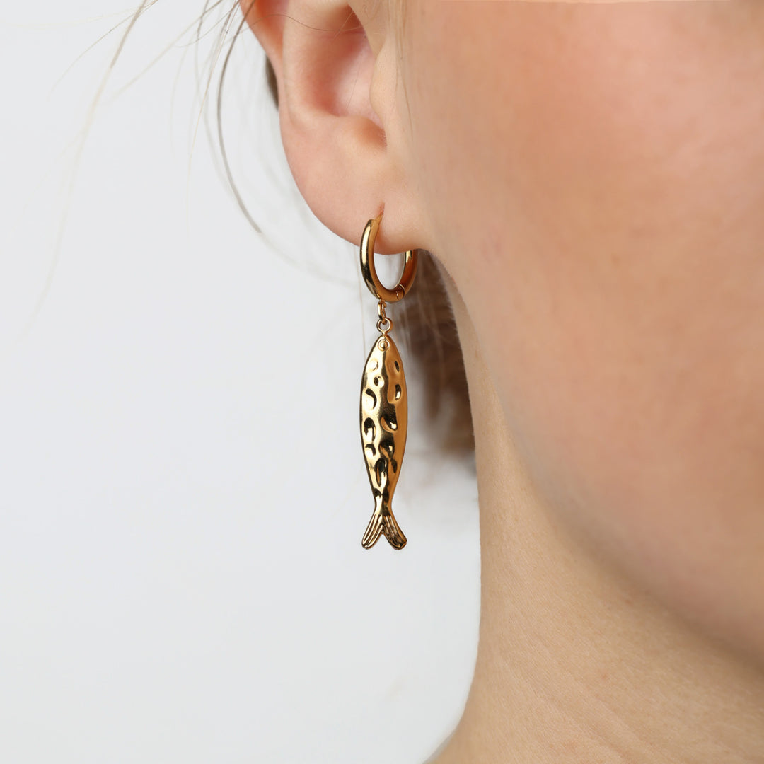 Fenja - フィッシュフープイヤリング ステンレススチール