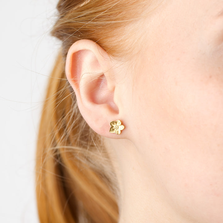 Sadia - Flower Stud Earrings Stainless Steel