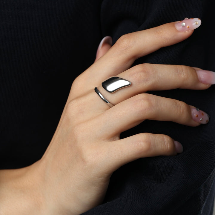 Ban - Sculptural Wrap Ring Stainless Steel